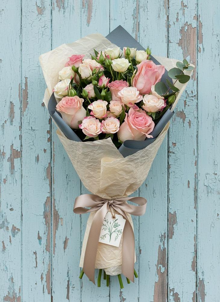 Букет цветов из: Розы в Малые Вязёмы