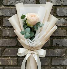 Букет цветов из:  Розы в Малые Вязёмы