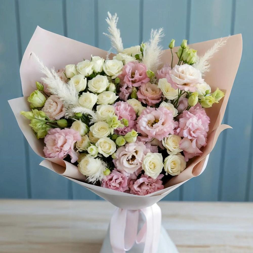 Букет цветов из: Альстромерии и Розы в Малые Вязёмы