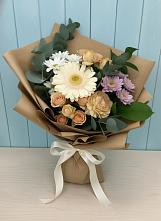 Букет цветов из:  Герберы и Хризантемы в Малые Вязёмы