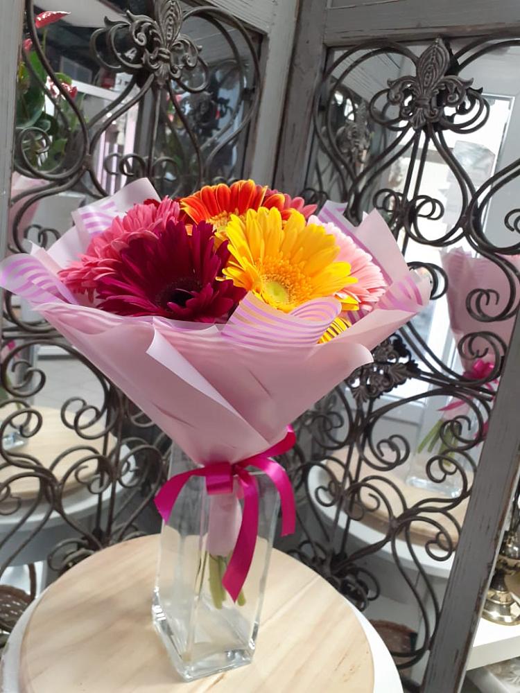 Букет цветов из: Герберы в Малые Вязёмы