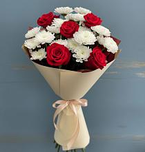 Букет цветов из:  Розы и Хризантемы в Малые Вязёмы