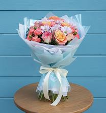 Букет цветов из:  Хризантемы и Розы в Малые Вязёмы