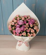 Букет цветов из:  Розы в Малые Вязёмы