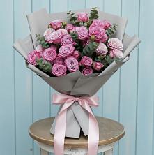 Букет цветов из:  Розы в Малые Вязёмы